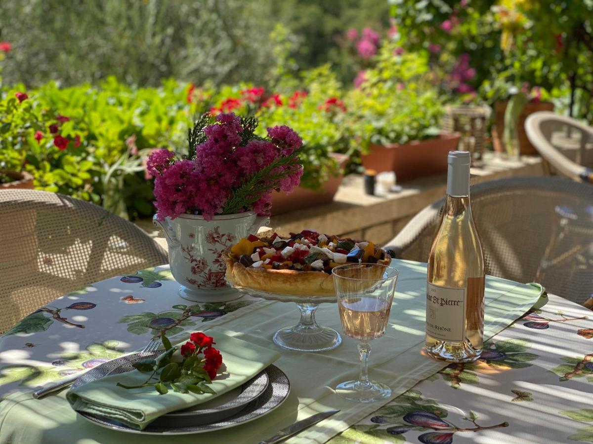 Le Grand Jardin Bed and Breakfast Lafare Eksteriør billede