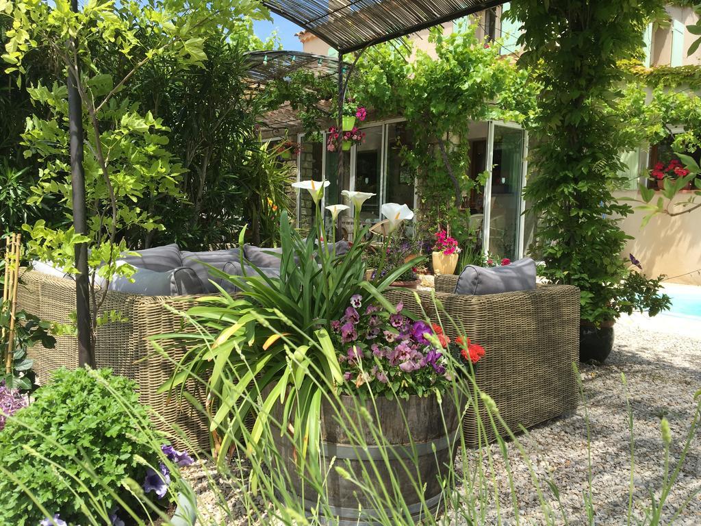 Le Grand Jardin Bed and Breakfast Lafare Eksteriør billede